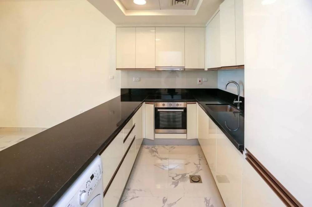Interior design – Amna Tower#2