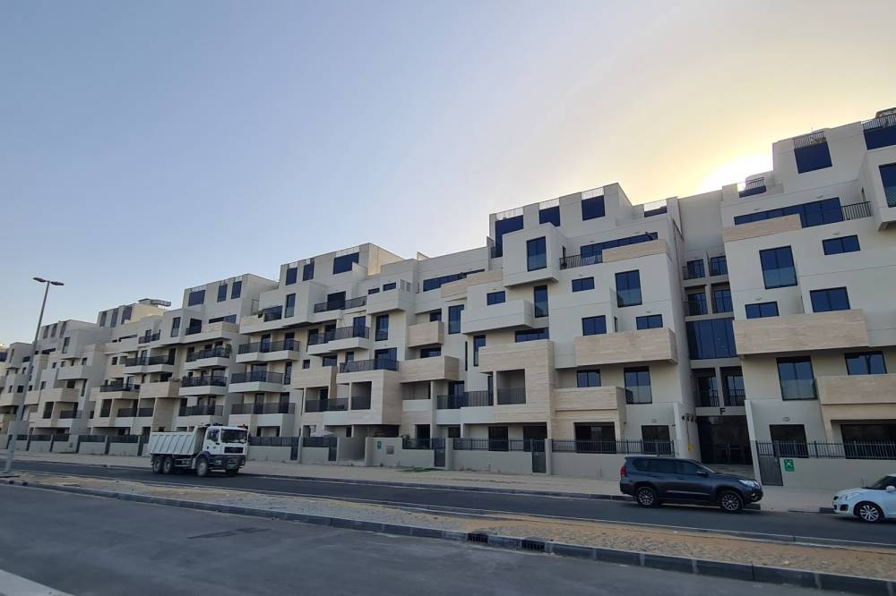 Gallery Janayen Avenue#7