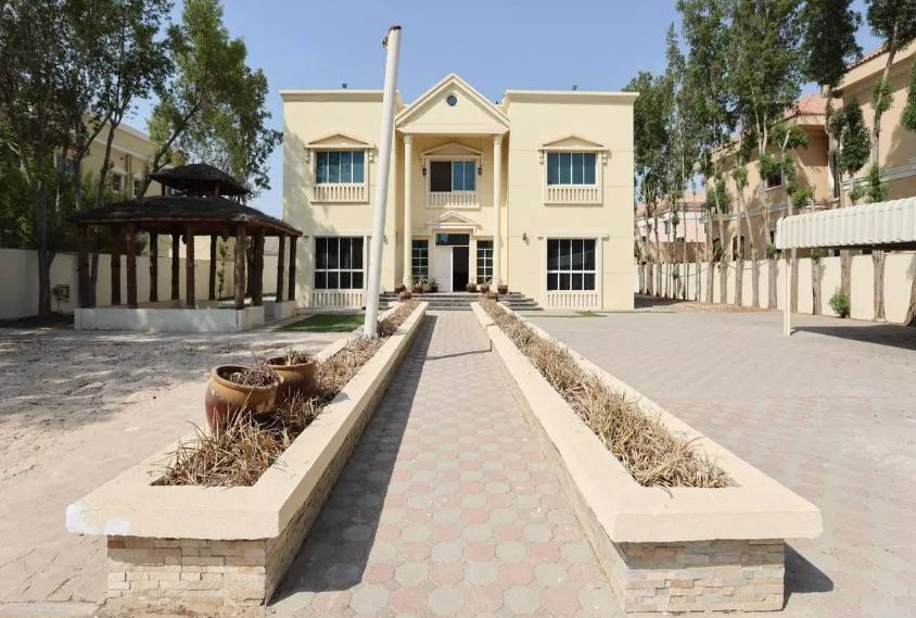 Gallery Al Barsha 3 Villas#1