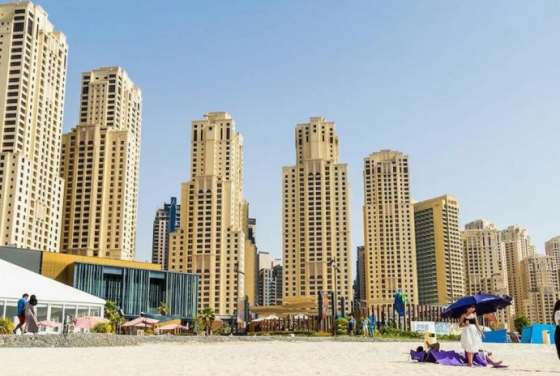 Amwaj 4
