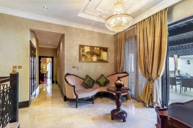 Interior design – XXII Carat#3