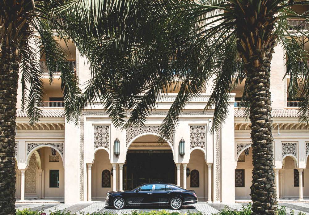 Gallery Four Seasons Private Residences#9