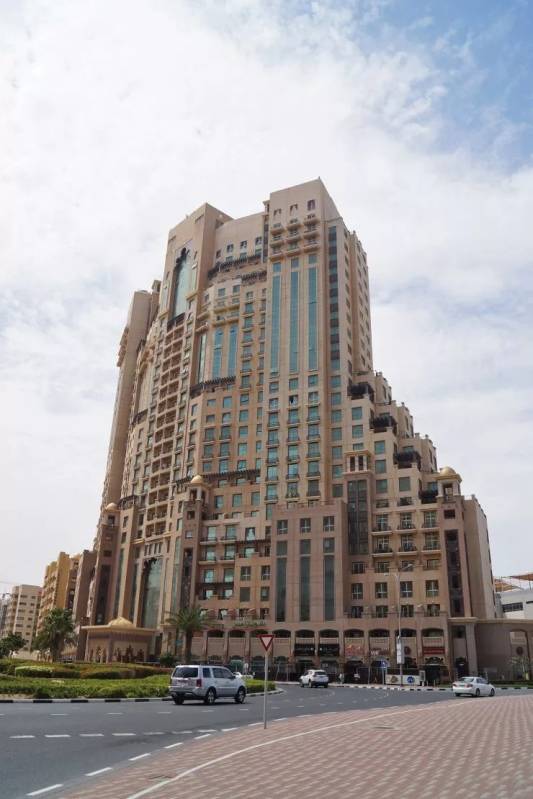 Gallery Spring Tower#2