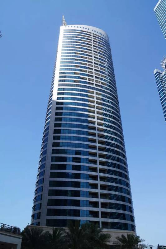 Gallery Jumeirah Bay X1#2