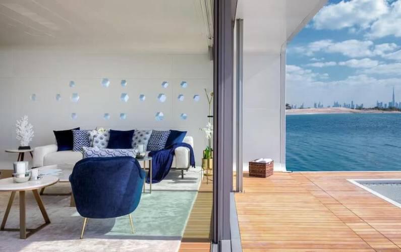 Interior design – Floating Seahorse Villas