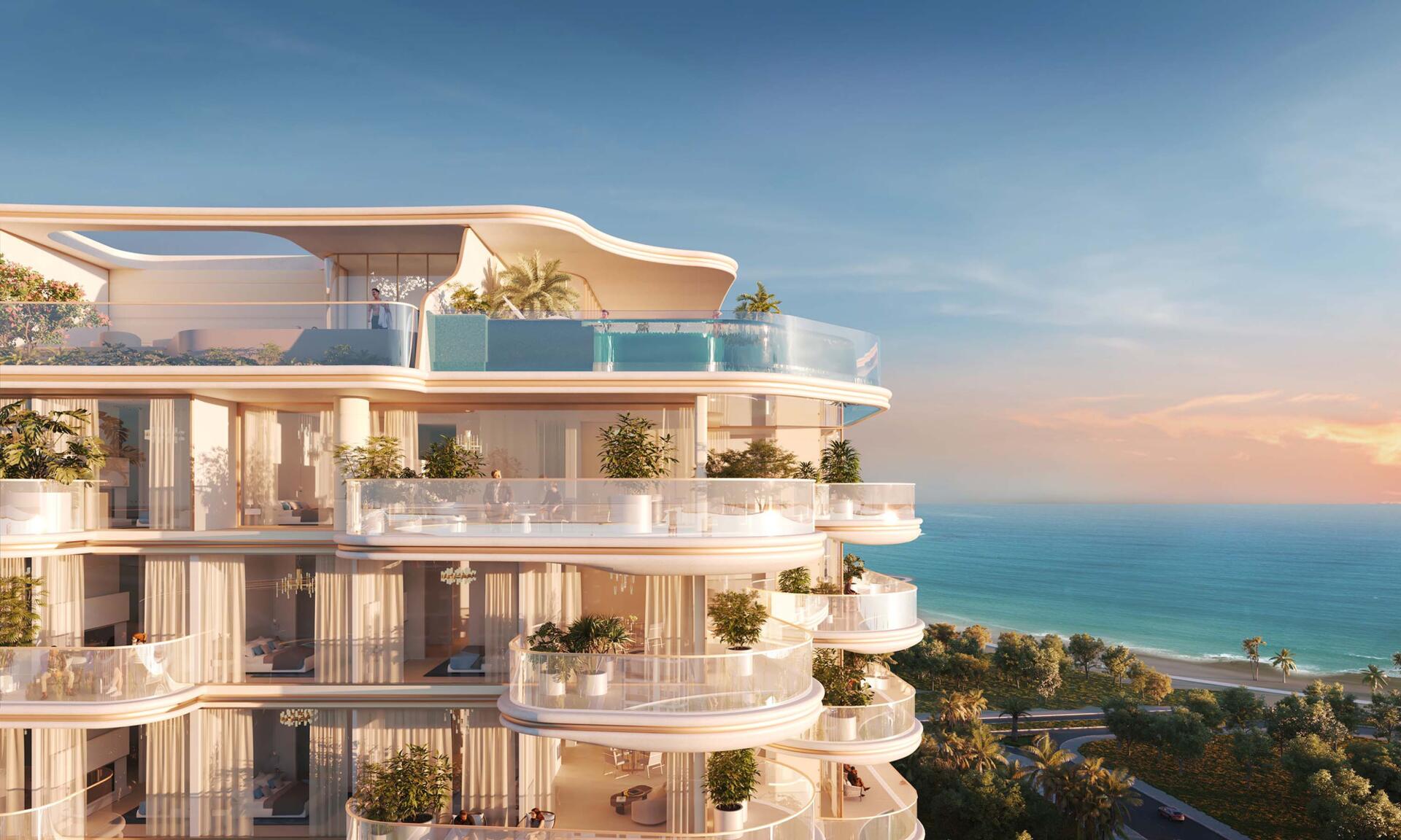 Gallery Beach Walk Grand 2