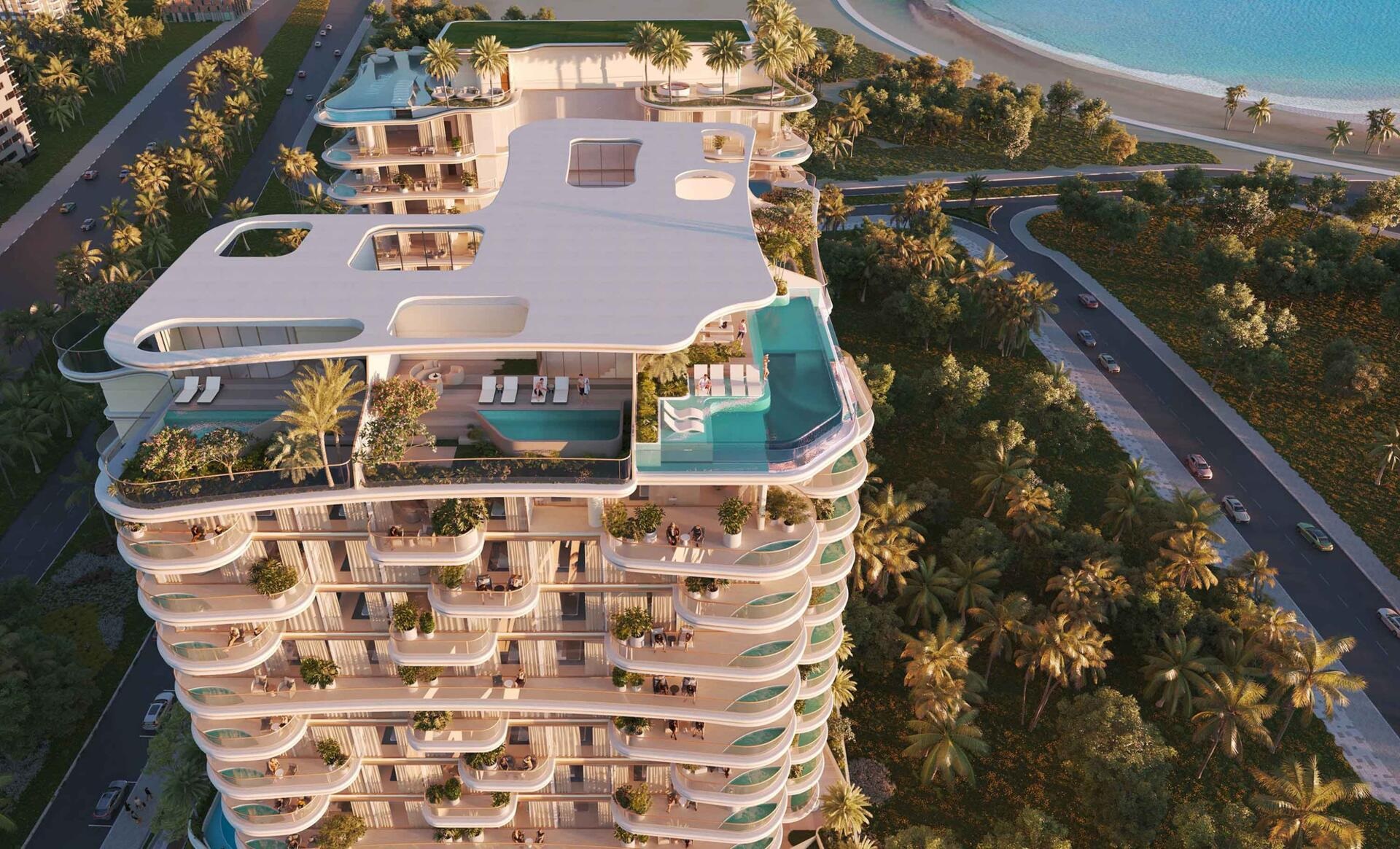 Gallery Beach Walk Grand 2