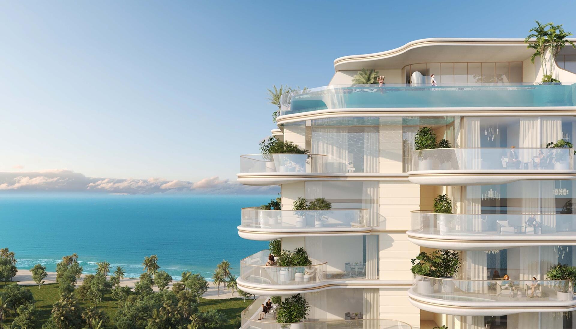 Gallery Beach Walk Grand 2